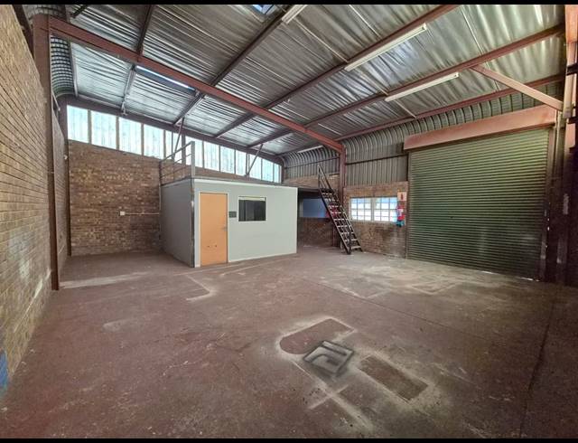 145M² WAREHOUSE TO LET IN WADEVILLE